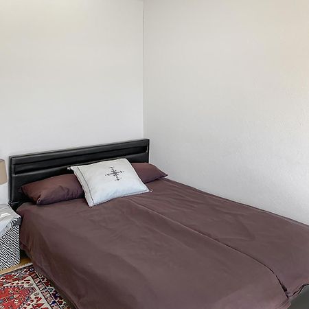 Haus Zur Lilie Hotel Hinwil Exterior photo