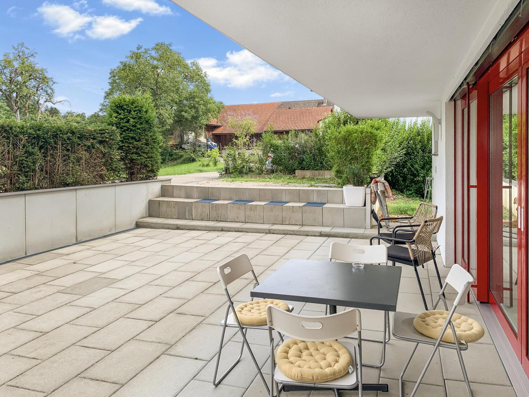 Haus Zur Lilie Hotel Hinwil Exterior photo